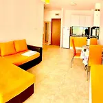 Grand Kamelia Sunny Apartamento