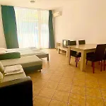 Apartamento Grand Kamelia Sunny