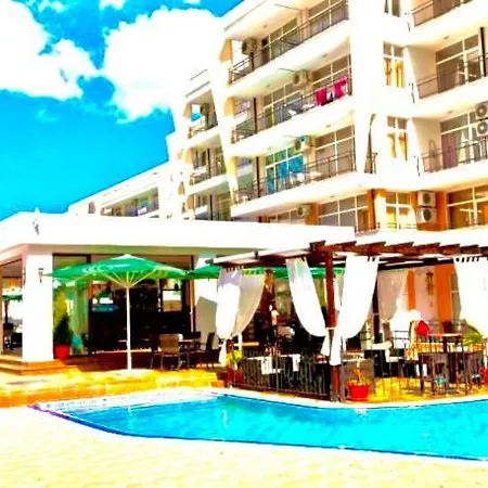 Grand Kamelia Sunny Appartement *