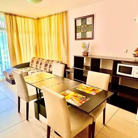 Grand Kamelia Sunny Appartement *