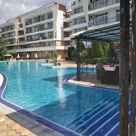 Apartment Grand Kamelia Sunny *