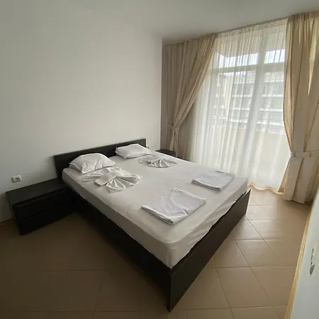 Apartment Grand Kamelia Sunny *