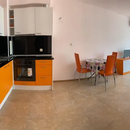 Grand Kamelia Sunny Apartment Sunny Beach
