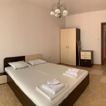 Apartment Grand Kamelia Sunny *