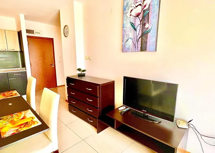 Grand Kamelia Sunny ساني بيتش